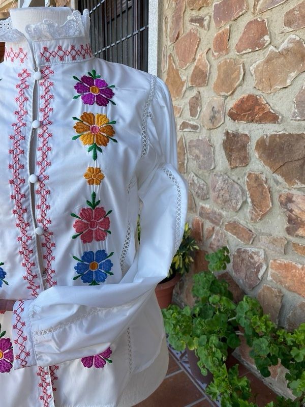 Camisa Flores de Abril - Imagen 3