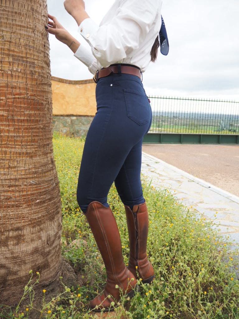 Jeans Burdeos , Marfil o Azul marino